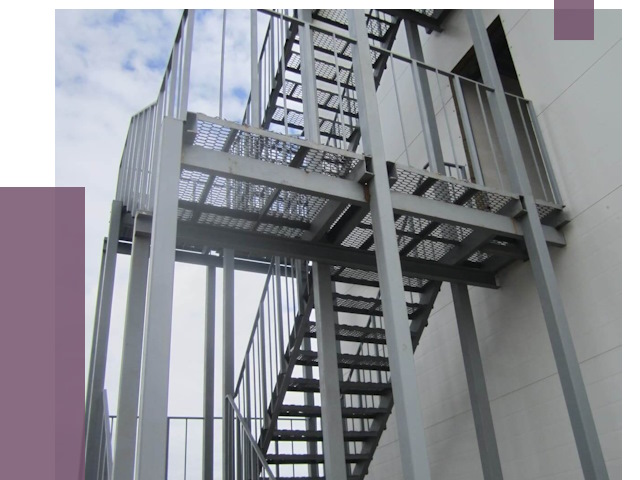 Монтаж пожарных лестниц в Ижевске от 7894 руб.