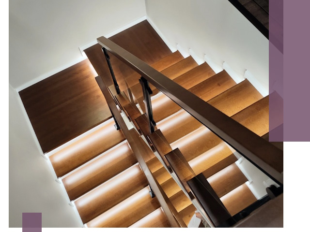 Изготовление П-образных лестниц под ключ в Ижевске