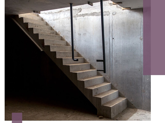 Изготовление и монтаж лестниц в подвале в Ижевске