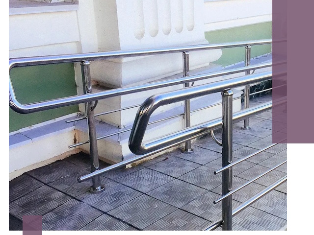 Ограждения пандусов из металла и нержавейки в Ижевске