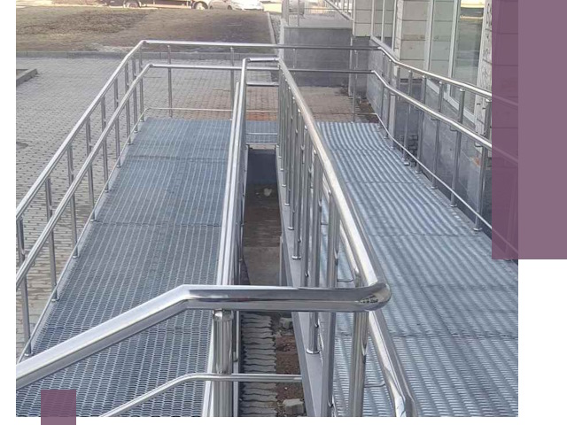 Монтаж пандусов любой сложности в Ижевске за короткие сроки