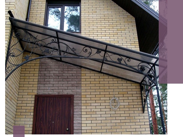 Односкатные козырьки из металла под ключ в Ижевске