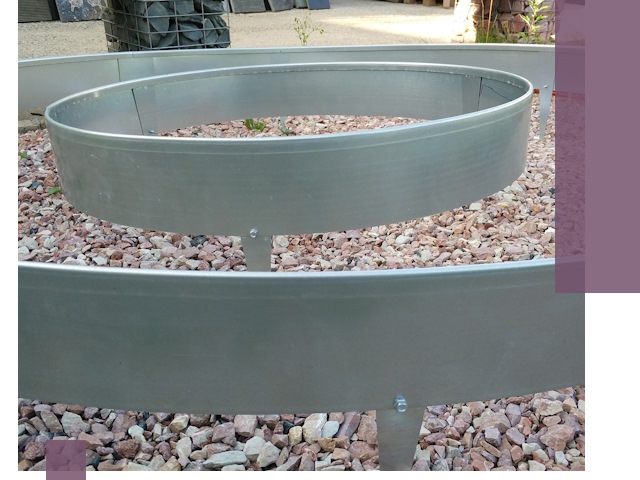 Нержавеющие бордюры под ключ в Ижевске — изготовление и монтаж